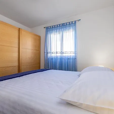 Appartement 200 Meter Zum Mit Klima, Wifi Baška