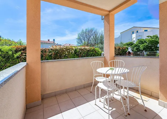 Apartment 200 Meter Zum Mit Klima, Wifi Baska (Krk)