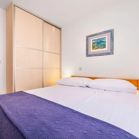 Apartman 200 Meter Zum Mit Klima, Wifi