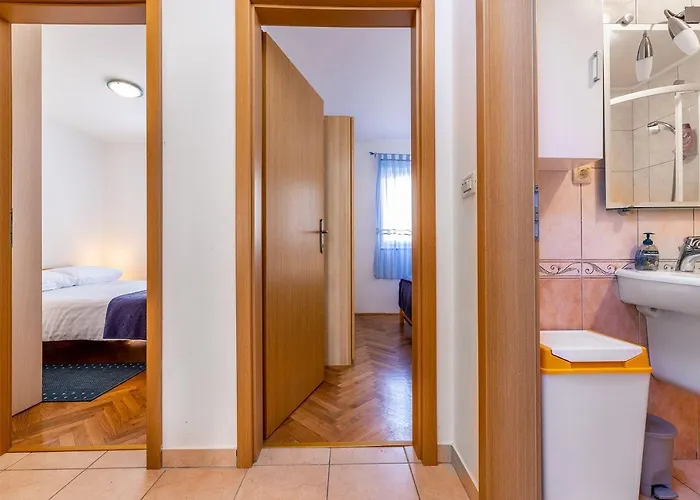 200 Meter Zum Mit Klima, Wifi Apartman *