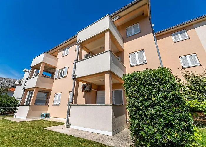 Apartman 200 Meter Zum Mit Klima, Wifi *